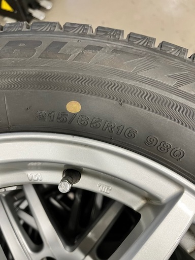 商談中
スタッドレスホイールセット