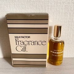 ☆お値引可能☆【新品未使用品】MAX FACTOR プリミティフ...