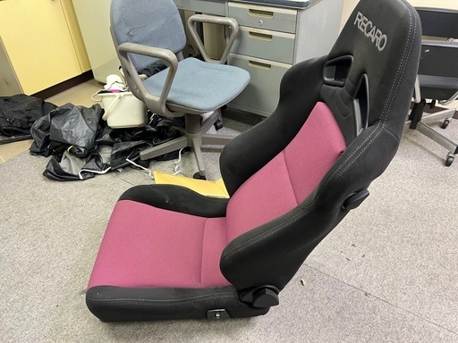 レカロシートハイエース6型