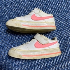Nike & スケッチャーズ キッズスニーカーセットの画像