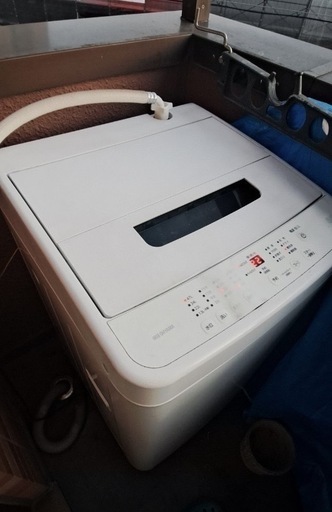 【 節水モデル 】 アイリスオーヤマ 洗濯機 5kg ホワイト 幅54cm 奥行53cm