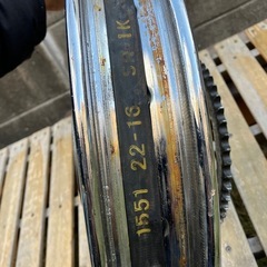 値下げ売り切ります。ヤマハＳＲ125の後輪ホイールの画像