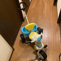三輪車 の画像