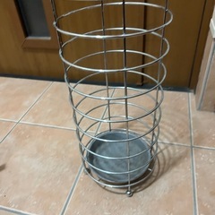 傘立てシルバー丸型