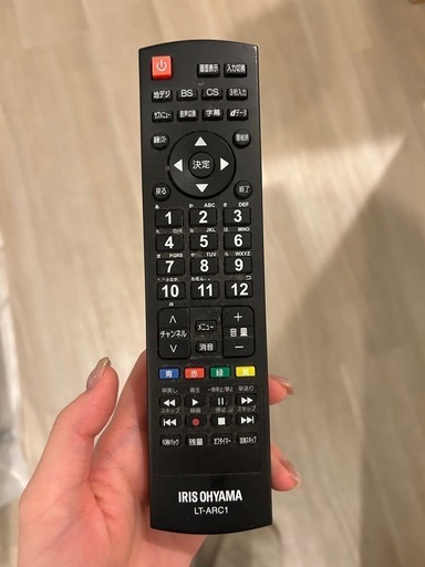 40インチ　液晶テレビ