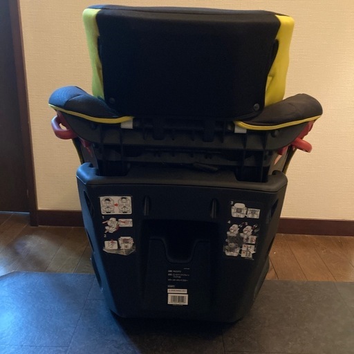 決まりました)チャイルドシート　エールべべ　