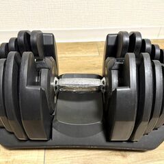 可変式ダンベル2個セット（それぞれ5kg〜40kg）の画像