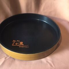 【中古】何個でも110円！寿司桶アソート　販売中！（おせちやお正月のパーティー、お祝い事、和会食などに）の画像