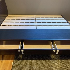 ダブルベッド　　商談中の画像