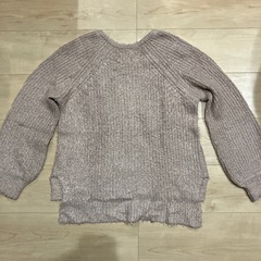 アースミュージックアンドエコロジー　シャギーニット　フリーサイズ　ピンクベージュの画像