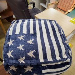 WTW 布製 スツール オットマン■横幅40cm×奥行40cm×高さ37cm■買取帝国 朝霞店 配達可能の画像