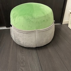 クジラの椅子