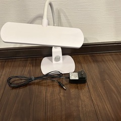 デスクライトLED