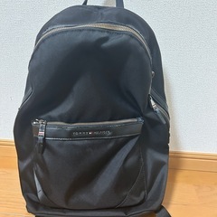 トミーヒルフィガー　リュック