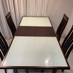 ダイニングテーブルセットの画像