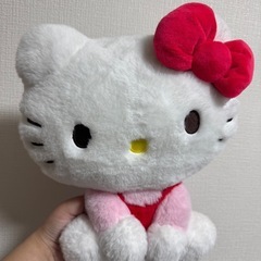 キティちゃんぬいぐるみ