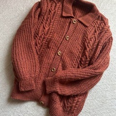 手編みカーディガン