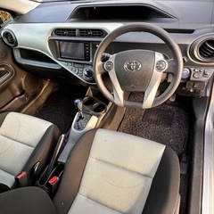 トヨタアクア プッシュスタートETC,TV，ナビ、バックカメラ Bluetooth 車検令和7年12月まで走行距 離8.8万Kmの画像