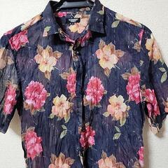 ■お値下げ■半袖柄シャツの画像