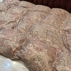 シングルサイズ
羽根布団