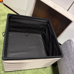 スツール二つの画像