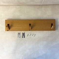 無印良品　壁に付けられる家具　3連ハンガー
の画像