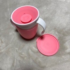 幼児用コップ ミラクルカップ マンチキン 値引き交渉可 の画像