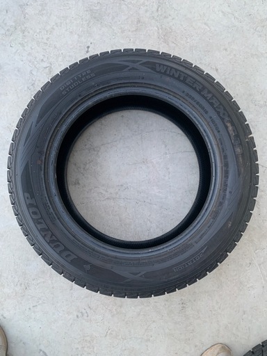 中古スタッドレスタイヤ235/60R18 107Q組み換え無料