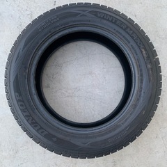 中古スタッドレスタイヤ235/60R18 107Q組み換え無料 の画像