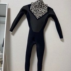 billabongレディース冬用ウェットスーツの画像