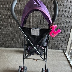 ベビーカー
の画像