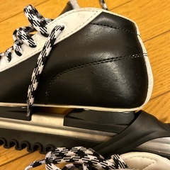 スケート靴20cm相談中の画像