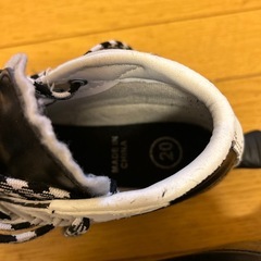スケート靴20cm相談中の画像
