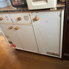 収納棚