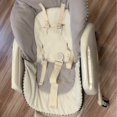 ネムリラFF  コンビ　ハイローチェアの画像