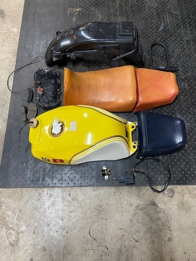 売れました　
部品