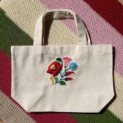 カロチャ刺繍ワッペン付きトートバッグの画像