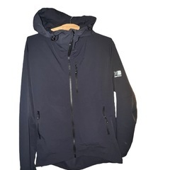 ほぼ未使用・タグ付き　karrimor arete LT parka 