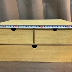 収納ボックスの画像