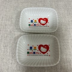 四角い小皿