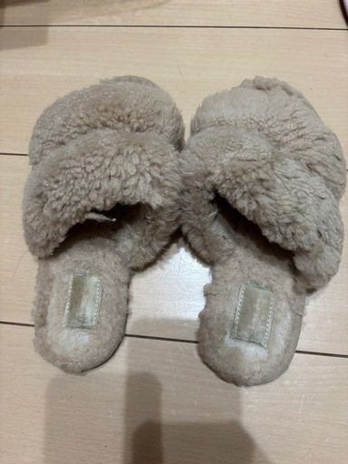 UGG ルームシューズ