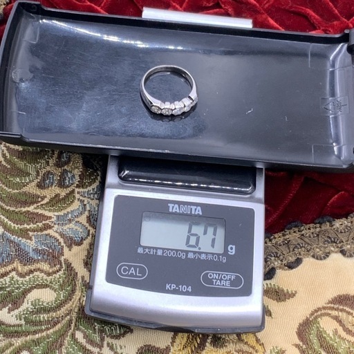 一文字リング　6.7g 1ct ダイヤモンド　指輪　6.7g