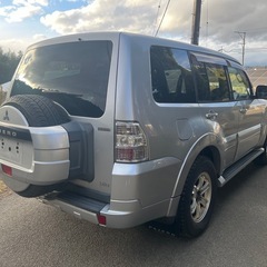 三菱 パジェロ エクシード4WD(ディーゼル ターボ)の画像