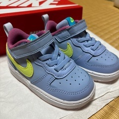 箱付き⭐︎未使用12cmベビースニーカーの画像