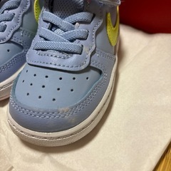 箱付き⭐︎未使用12cmベビースニーカーの画像