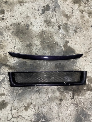 31シーマ　FRPグリル&ボンネットトップモールセット