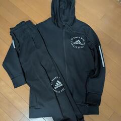アディダス フルジップパーカー＆パンツセット　Lサイズの画像