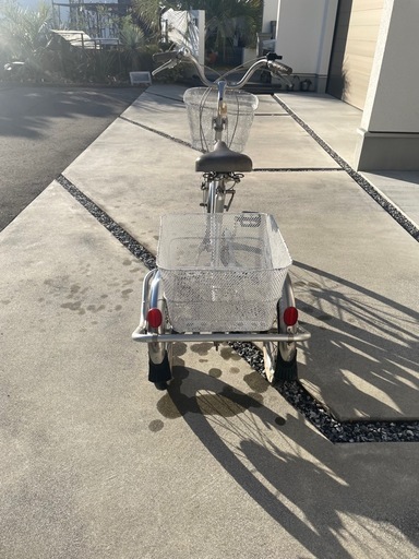 三輪自転車