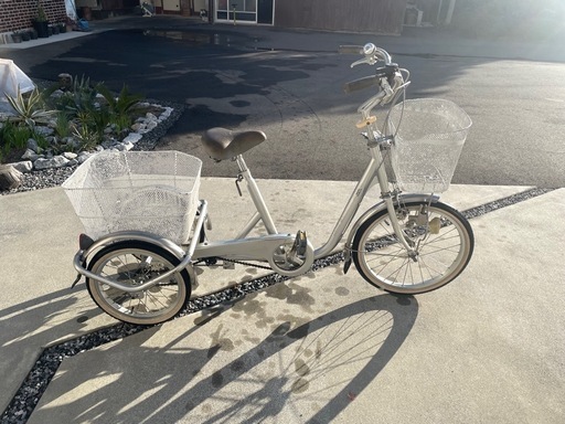 三輪自転車