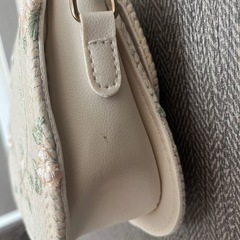 ショルダーバッグの画像